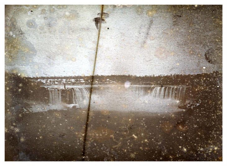 Early photograph of Horseshoe Falls, with some deterioration and spotting to image.