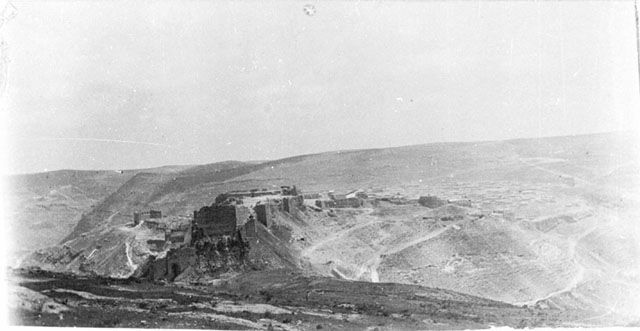 Photograph of  Kerak - from the S [Crusader Castle, general view from a distance]