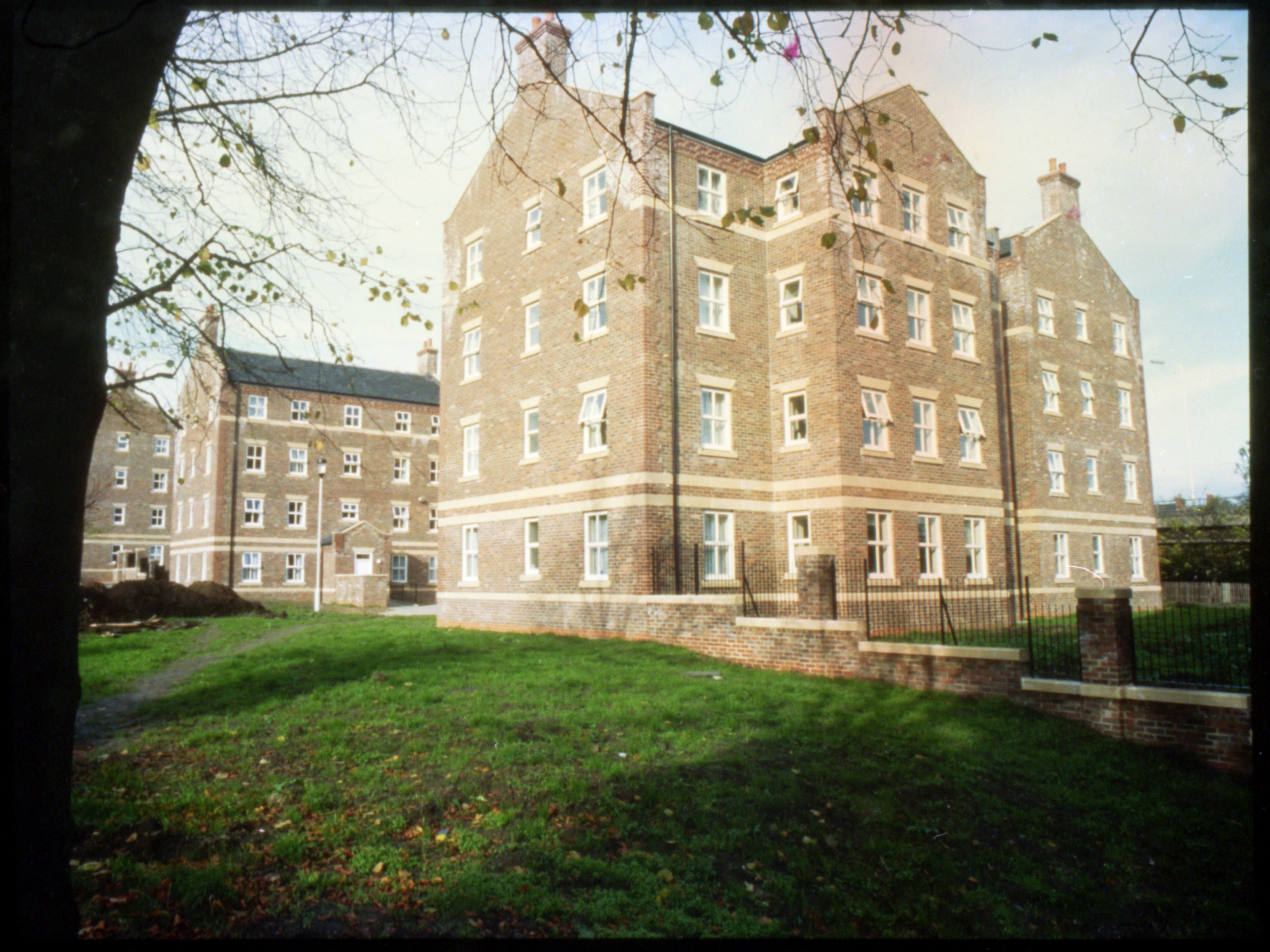 Photograph of Windsor Terrace student accommodation, 1992. NUA/CN/251887/01.